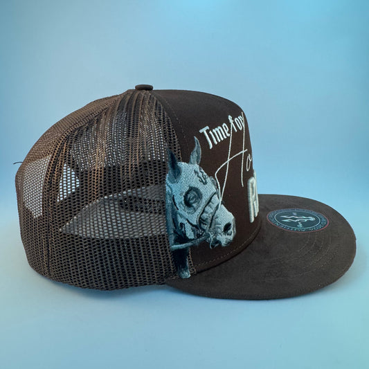 Tiempo de Carreras de Caballos Marron